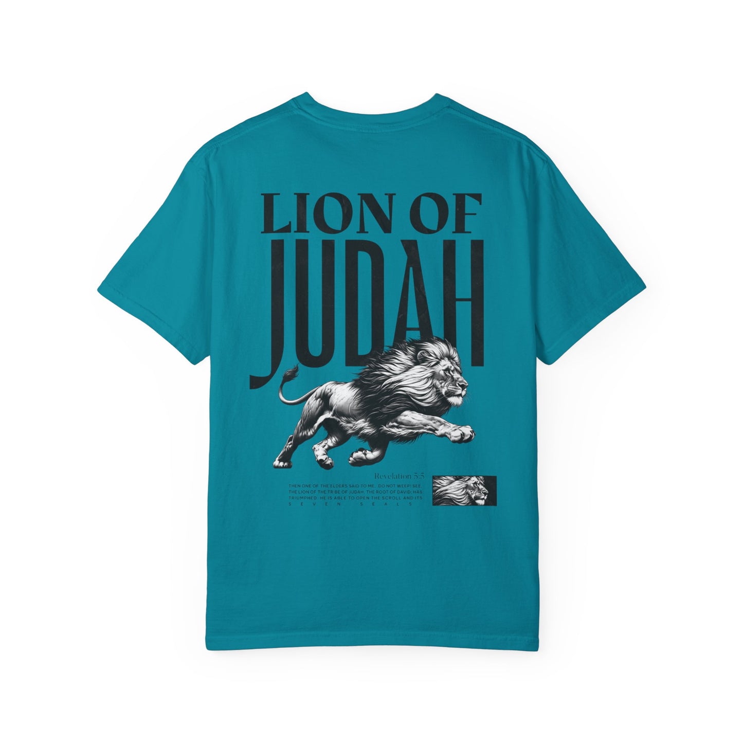 Lion of Judah | Revelation 5:5 Bible Verse T-shirt | Christian Faith Graphic T-shirt