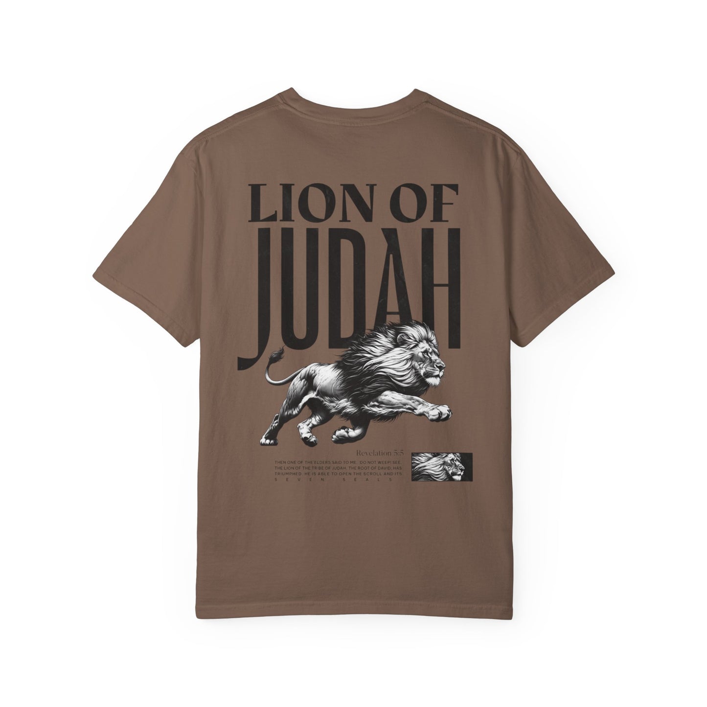 Lion of Judah | Revelation 5:5 Bible Verse T-shirt | Christian Faith Graphic T-shirt